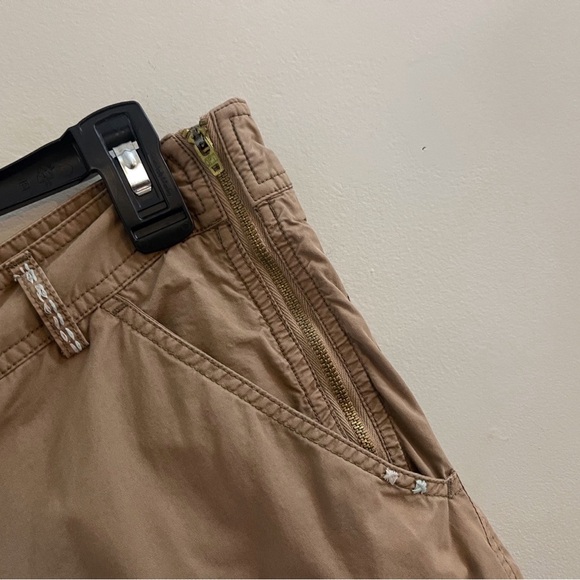 Y2K BCBGMaxAzria Embroidered Tan Cargo Pants Casual Skater School - Picture 6 of 9